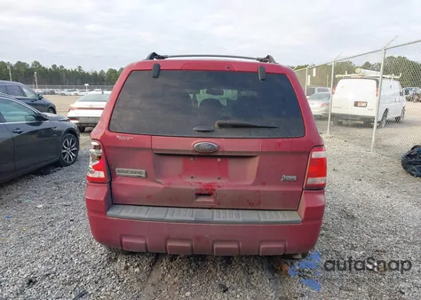 2011 Ford Escape Xlt from USA, damaged, VIN 1FMCU0DGXBKA31235